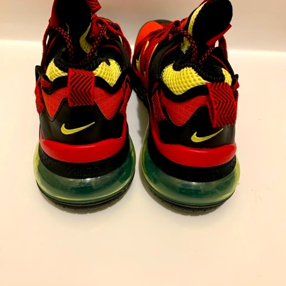 NIKE AIR MAX BOWFIN - Picture 5 of 8